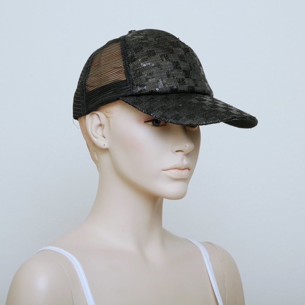 Sequins Checker Mesh Cap